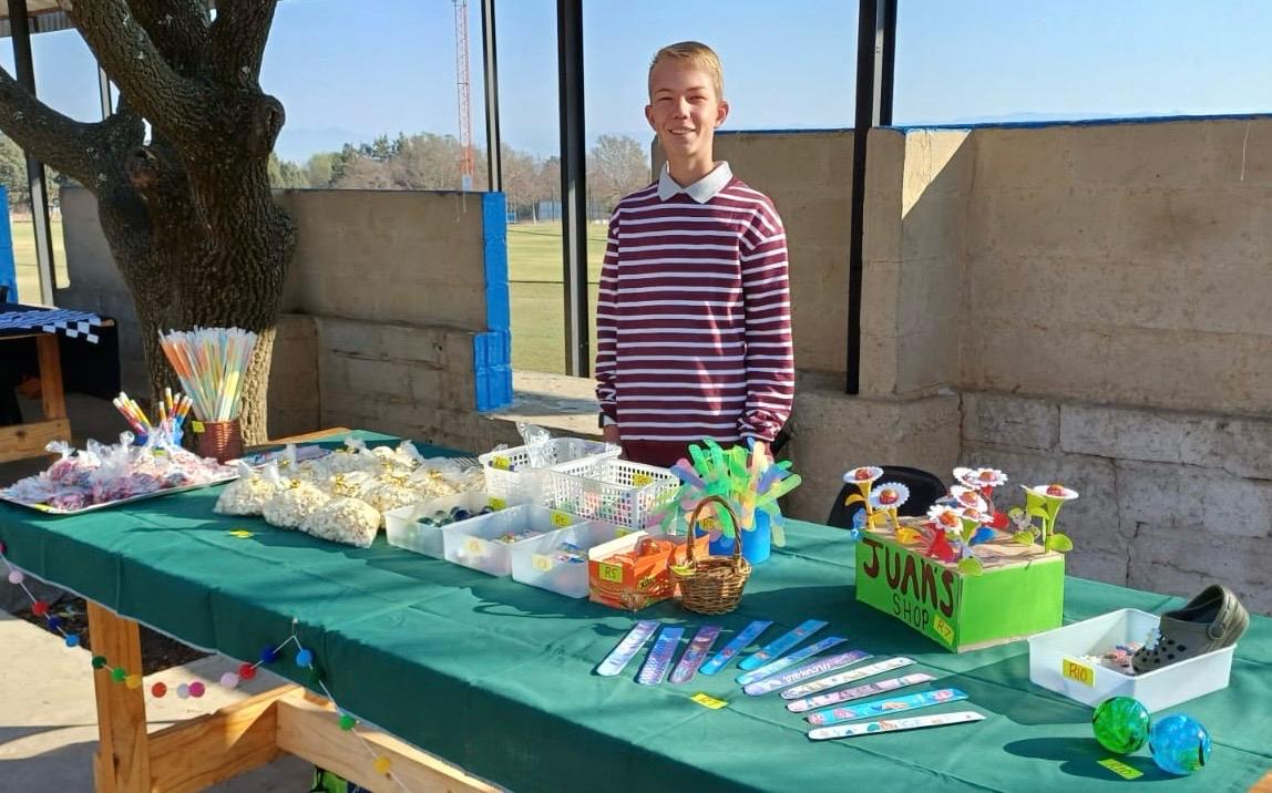 Juan selling his goods at entrepreneurs day