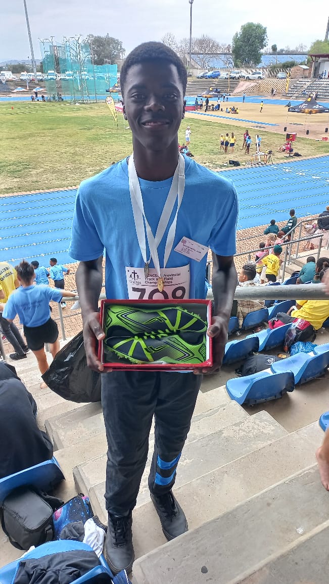 Junior Mncadi broke the u14 high jump record