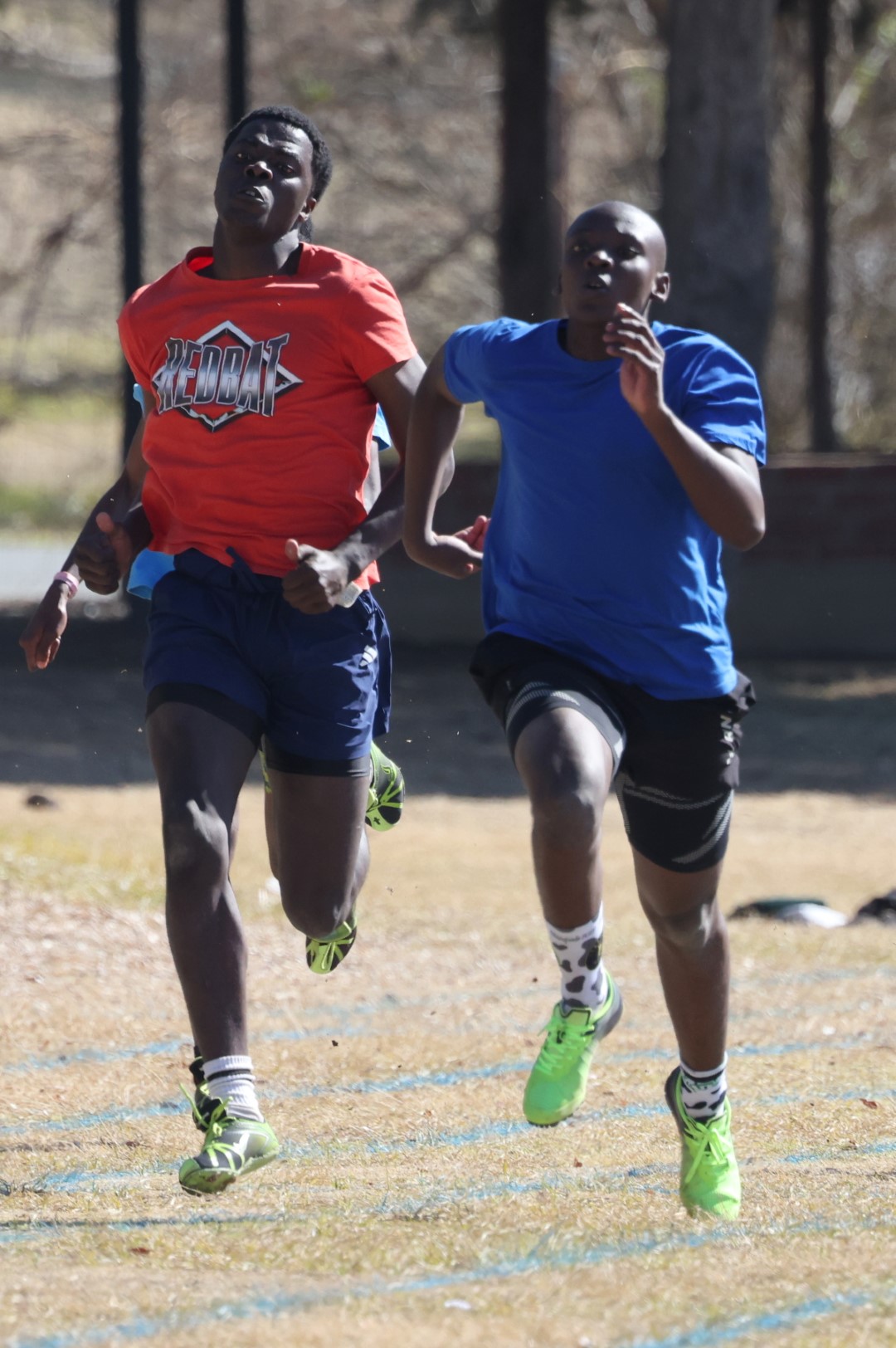Junior and Takudzwa battling it out in the 400m