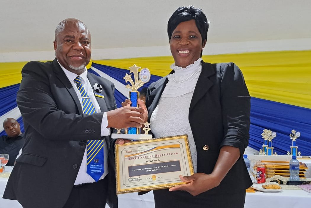 L Nyathi Top Educator in Life Sciences