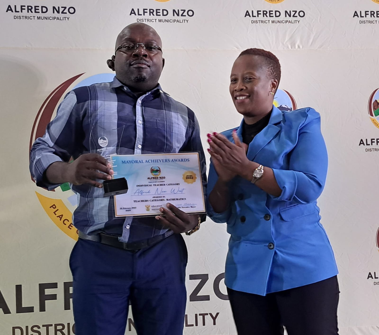 Mr B Nyathi Top Educator in Mathematics in ANW