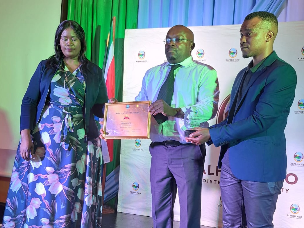 Mr B Nyathi Top Maths teacher in ANW District