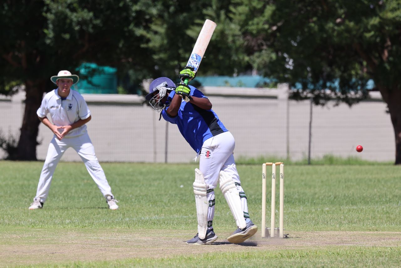 Rea Matsau clipping it with his toes