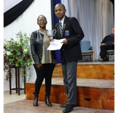 F_Jozi_-_Best_Cricket_Batsman_Rugby_Player_of_the_Year_and_Best_Sporting_Achievement_1.jpg
