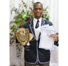 L_Mmamogobo_-_Round_Table_Senior_Award_for_Good_Fellowship_and_Headmasters_award_for_service_to_the_school.jpg