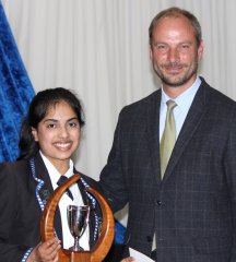 Amenta_Sibi_receiving_the_Trophy_for_Exceptional_Achievement_Large.jpg