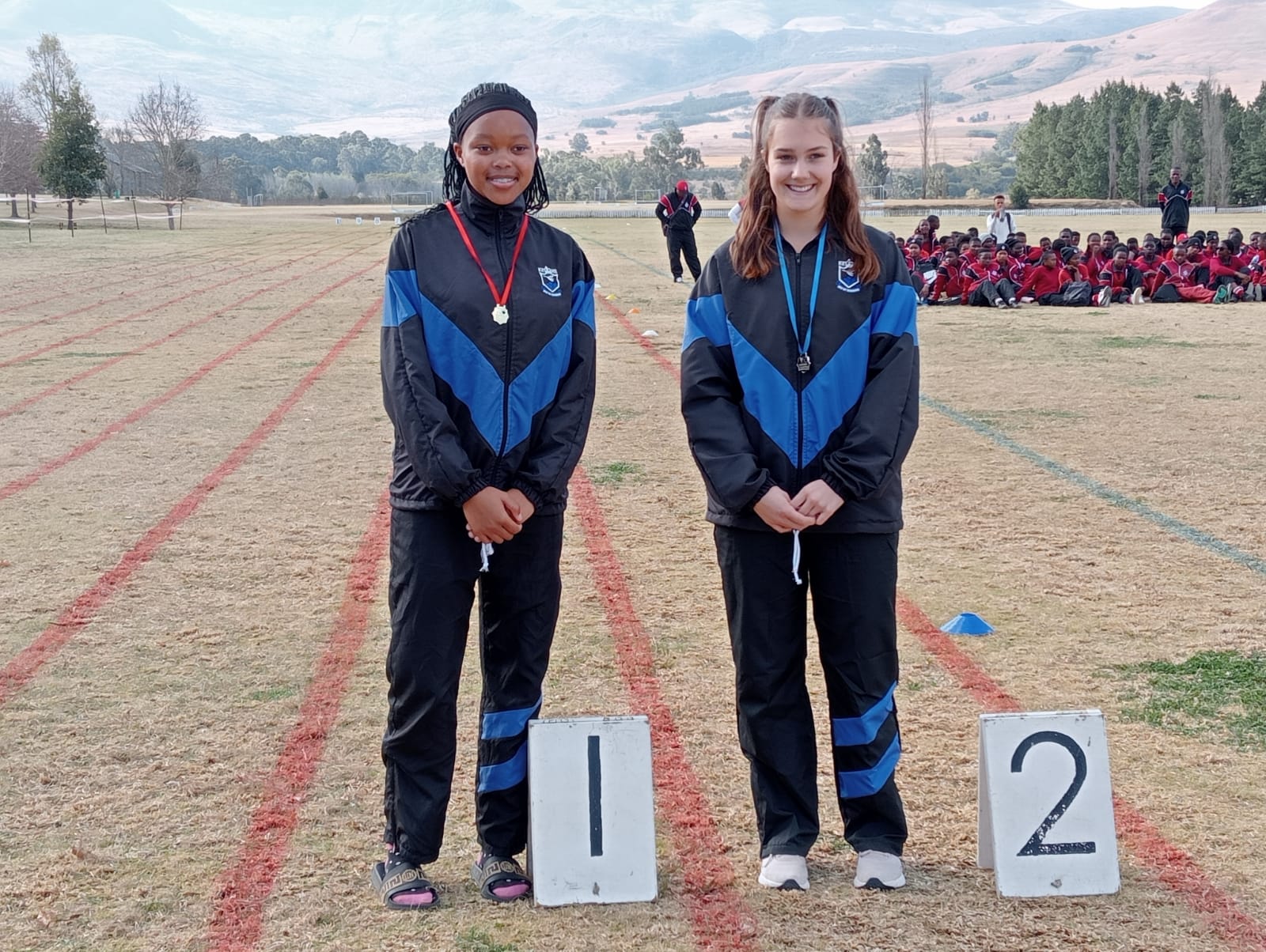 Refengkgotso Setloboko winner and Sasha Harris runner up for U17 girls